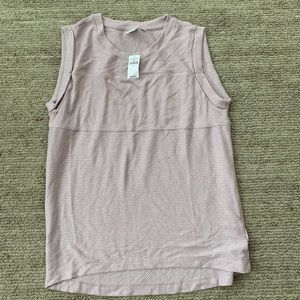 Gap tank size M lilac NWT!